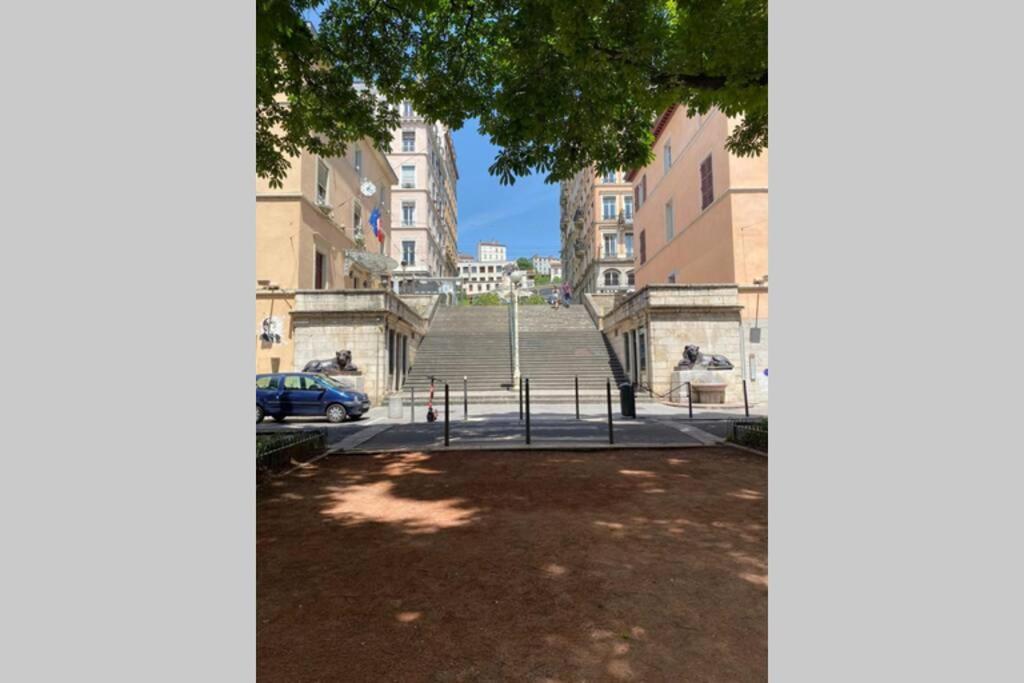 Appartement Entier - Refait A Neuf - Loft - City Center Лион Экстерьер фото